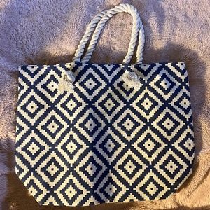 NWOT Summer & Rose Tote Bag
